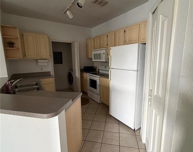 2740 Maitland Crossing Way - Photo Thumbnail 12
