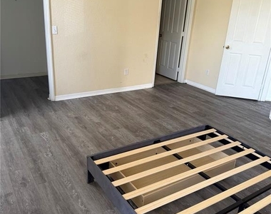 2740 Maitland Crossing Way - Photo Thumbnail 8