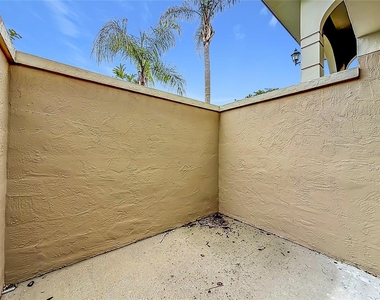704 Eagle Pond Drive - Photo Thumbnail 32