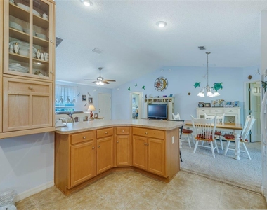 1704 Lisette Way - Photo Thumbnail 1