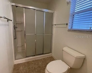 1704 Lisette Way - Photo Thumbnail 6