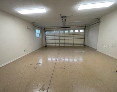 1704 Lisette Way - Photo Thumbnail 14