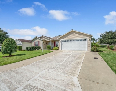 1704 Lisette Way - Photo Thumbnail 5