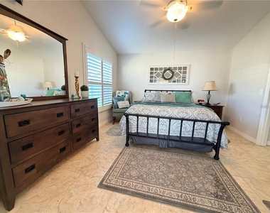 1963 Ladyfish Avenue - Photo Thumbnail 10
