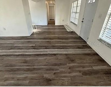 1619 Chatsworth Street - Photo Thumbnail 5