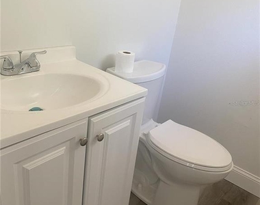 1815 Warfield Place - Photo Thumbnail 7