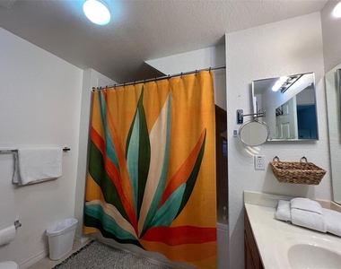 2220 San Vittorino Circle - Photo Thumbnail 9