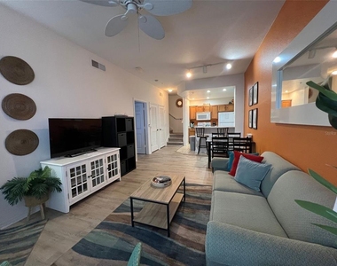 2220 San Vittorino Circle - Photo Thumbnail 5