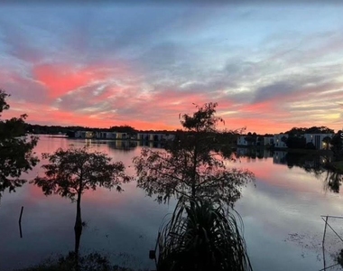 550 Orange Drive - Photo Thumbnail 11
