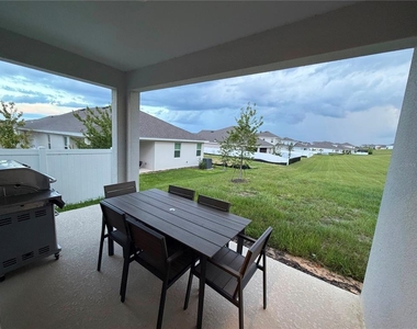 2189 Sunshine Peak Drive - Photo Thumbnail 27