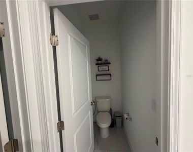 2189 Sunshine Peak Drive - Photo Thumbnail 14