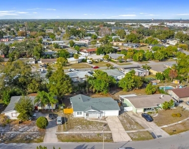 4823 Kathy Jo Terrace - Photo Thumbnail 26
