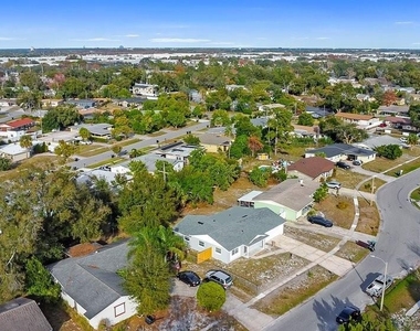 4823 Kathy Jo Terrace - Photo Thumbnail 27