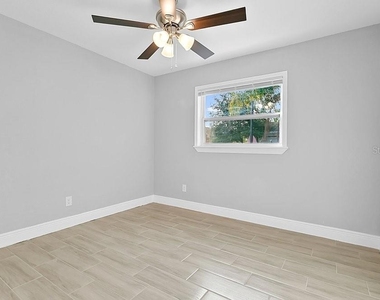 4823 Kathy Jo Terrace - Photo Thumbnail 16