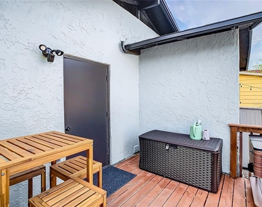 2904 Sanchez Street - Photo Thumbnail 17