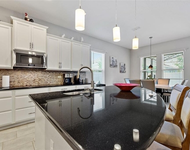 8719 Crescendo Avenue - Photo Thumbnail 13