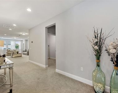8719 Crescendo Avenue - Photo Thumbnail 20