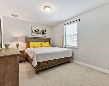 8719 Crescendo Avenue - Photo Thumbnail 34