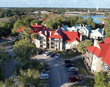 232 Afton Square - Photo Thumbnail 13