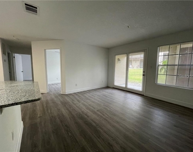 232 Afton Square - Photo Thumbnail 1