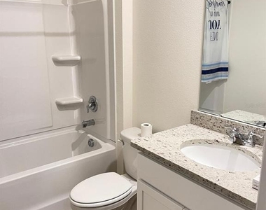 927 Waterfall Boulevard - Photo Thumbnail 5