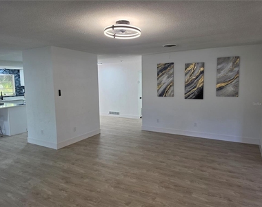 640 Westward Circle - Photo Thumbnail 13