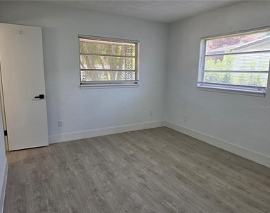640 Westward Circle - Photo Thumbnail 23