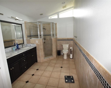 924 Boardman Street - Photo Thumbnail 39