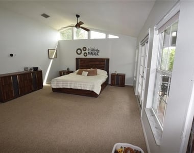 924 Boardman Street - Photo Thumbnail 48
