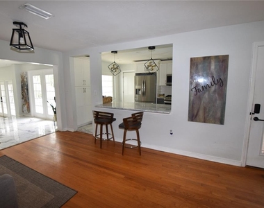 924 Boardman Street - Photo Thumbnail 26