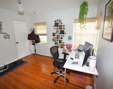 924 Boardman Street - Photo Thumbnail 36