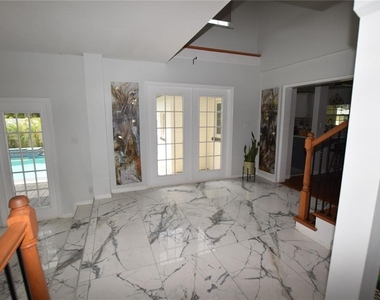 924 Boardman Street - Photo Thumbnail 21