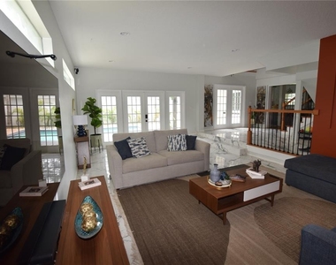 924 Boardman Street - Photo Thumbnail 18