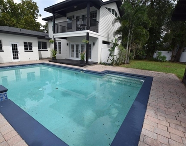 924 Boardman Street - Photo Thumbnail 6