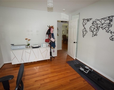 924 Boardman Street - Photo Thumbnail 37