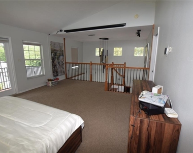 924 Boardman Street - Photo Thumbnail 50