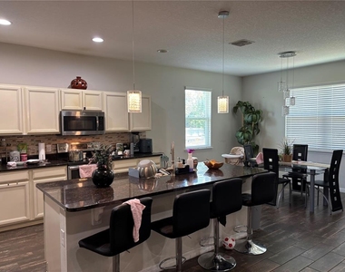 1727 Brassie Court - Photo Thumbnail 4