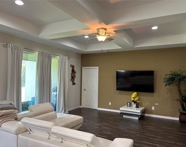 1727 Brassie Court - Photo Thumbnail 2