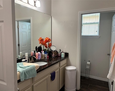1727 Brassie Court - Photo Thumbnail 6