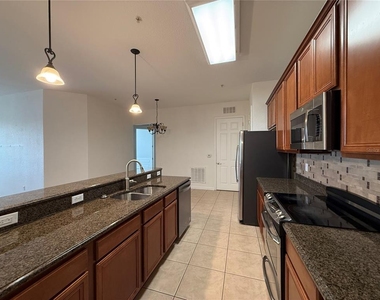 3368 Robert Trent Jones Drive - Photo Thumbnail 14
