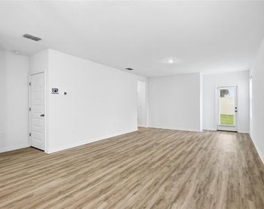 5735 Mountain Road - Photo Thumbnail 10