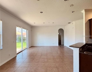 449 Bay Leaf Drive - Photo Thumbnail 3