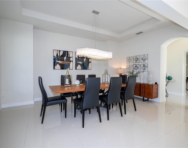 11142 Lemon Lake Boulevard - Photo Thumbnail 5