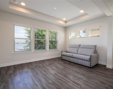 11142 Lemon Lake Boulevard - Photo Thumbnail 35
