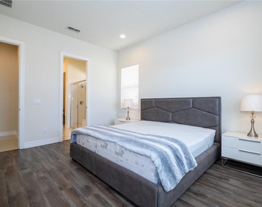 11142 Lemon Lake Boulevard - Photo Thumbnail 21