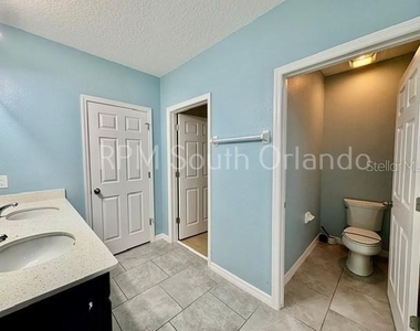 2751 Wadeview Loop - Photo Thumbnail 6
