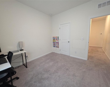 1569 Effra Way - Photo Thumbnail 32
