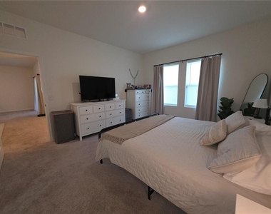 1569 Effra Way - Photo Thumbnail 15