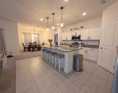 1569 Effra Way - Photo Thumbnail 3