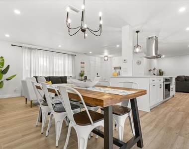 13923 Brewster Drive - Photo Thumbnail 15